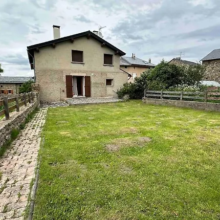 Maison Familiale *